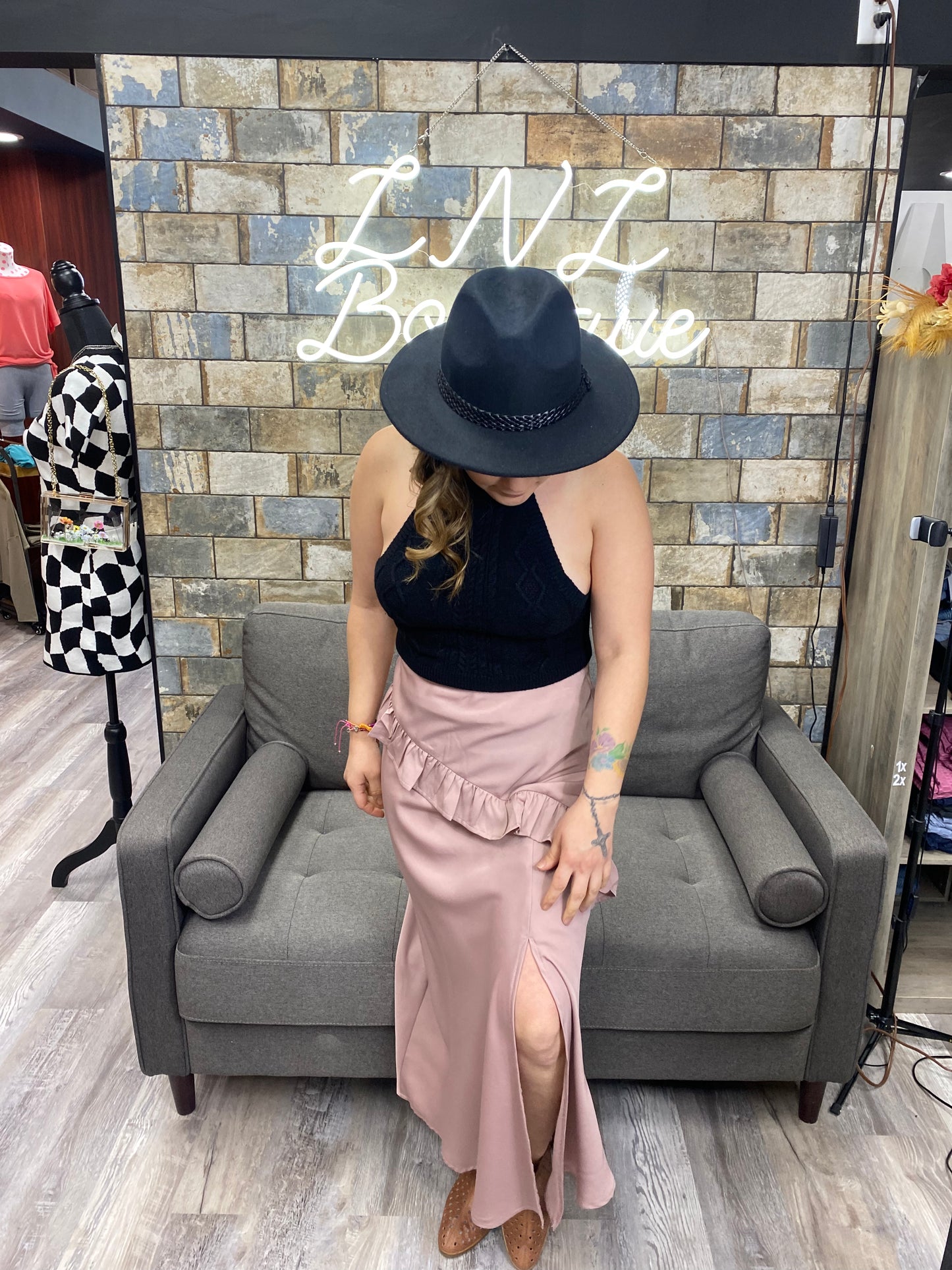 Long pink Skirt with ruffle and slit